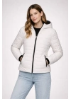 KADIN Şişme Kapüşonlu Fermuarlı Mont Su İtici Kapitone Cepli Ceket - Krem