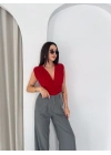 Kadın Vatkalı Kolsuz V Yaka Drapeli Crop Bluz Likralı Fit - Kırmızı