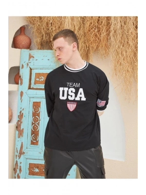 Erkek Bisiklet Yaka Tişört Nakış İşlemeli Kısa Kol Oversize T-ShirtSiyah