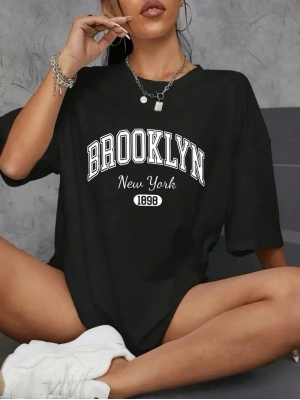Kadın Brooklyn Baskılı Tişört Kısa Kol Bisiklet Yaka Oversize T-Shirt - Siyah