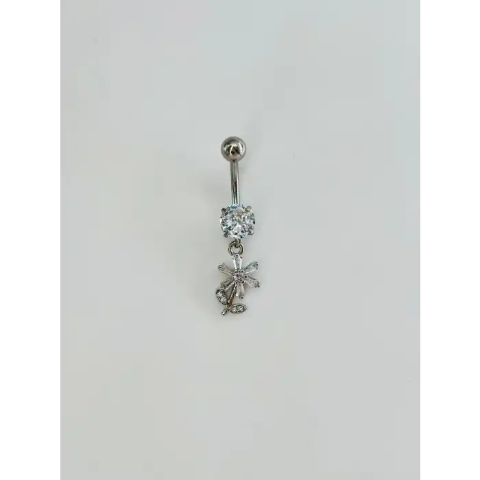 Çiçek Detaylı Göbek Piercing