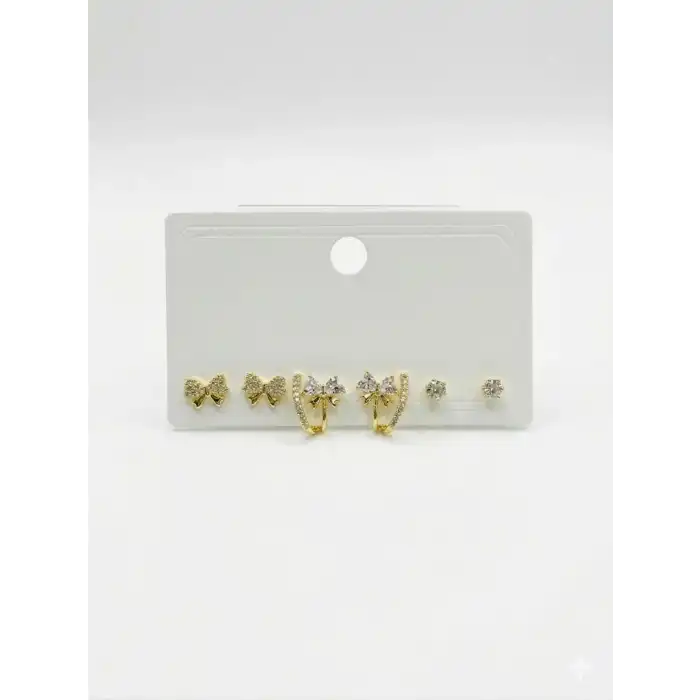 Fiyonk Detaylı Altılı Küpe