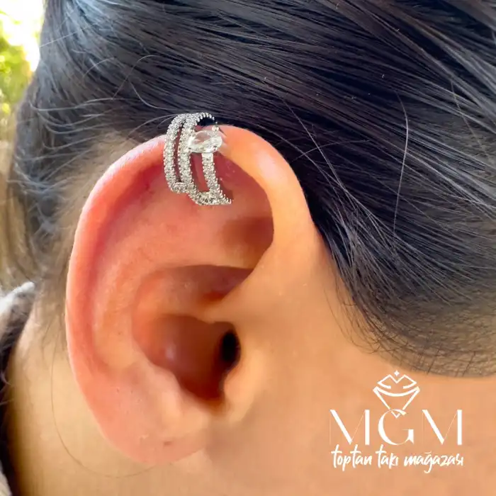 Kıkırdak Küpesi Earcuff