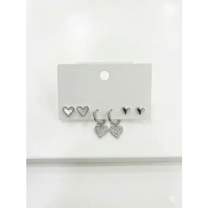 Sallantılı Kalp Detaylı Altılı Küpe