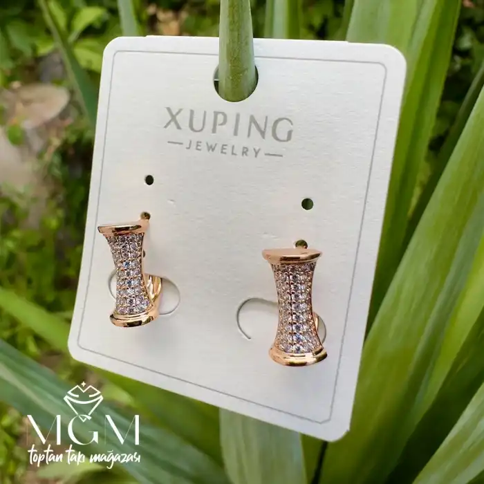 Xuping Taşlı Küpe