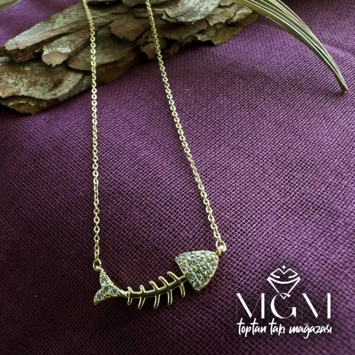 Zirkon Taşlı Kolye Gold