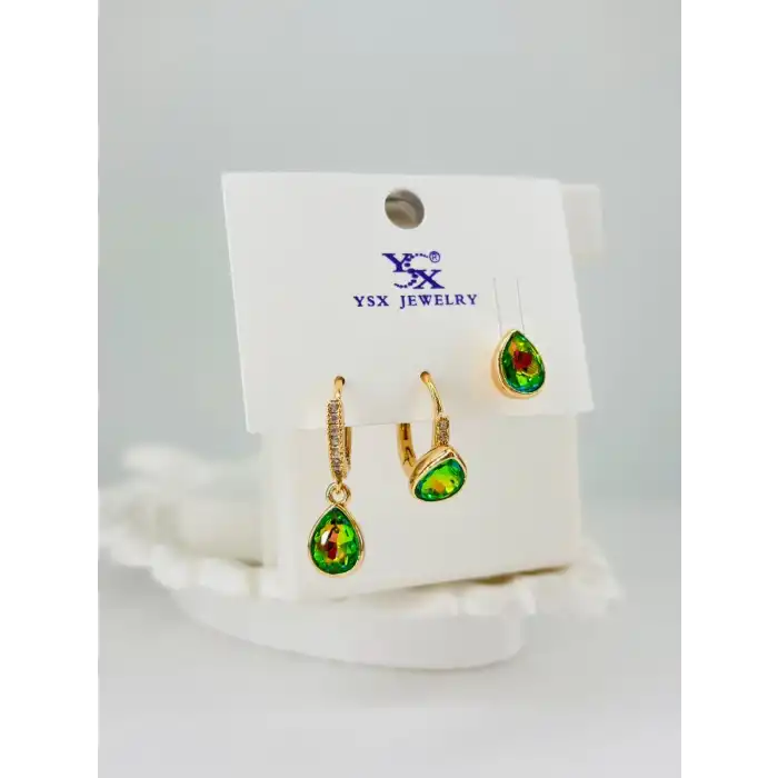 Zirkon Taşlı Üçlükombin Küpe
