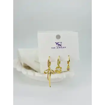 Kurdale Detaylı Üçlü Kombin Küpe