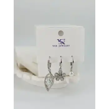 Yaprak Detaylı Üçlü Kombin Küpe