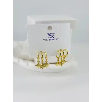 Zirkon Taşlı Küpe