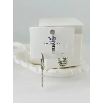 Zirkon Taşlı Üçlü Kombin Küpe