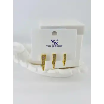 Zirkon Taşlı Üçlü Kombin Küpe