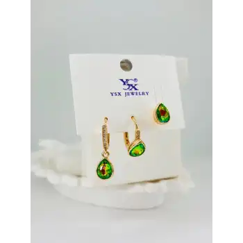 Zirkon Taşlı Üçlükombin Küpe