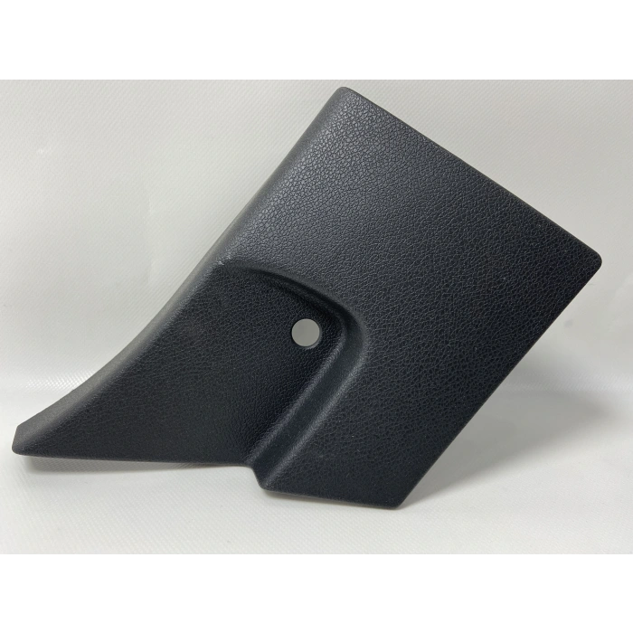 Sağ Ön Kapı Direk Kaplaması Renault Master 3 8200689903 MAİS