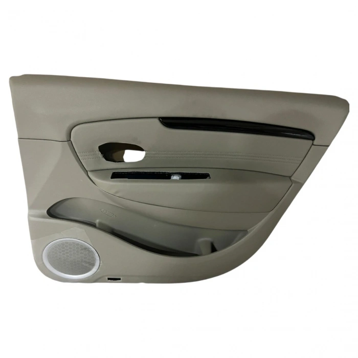 Sağ Ön Kapı İç Döşeme Panosu Renault Scenic 3 809000461R MAİS