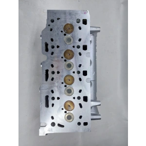 Silindir Kapağı Renault Fluence Megane 3 Laguna 3 Dacia Duster 1.5 Dci 110 Bg Euro 5 K9K 110410442R MAİS