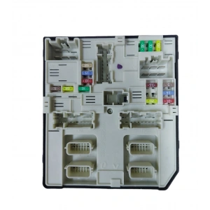 Sigorta Kutusu Elektronik Bağlantı Ünitesi Renault Fluence Megane 3 Laguna 3 284B63106R ORJİNAL