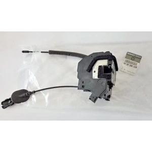 Sağ Ön Kapı Kilidi Renault Fluence Megane 3 805020022R MAİS