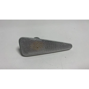 Sol Ön Çamurluk Sinyali Renault Symboll Thalia Dacia Sandero 1 8200602763 ORJİNAL