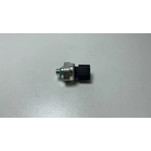 Klima Basınç Müşürü Renault Fluence Megane 3 Clio 4 921361722R ORJİNAL