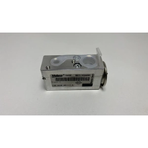 Klima Dedantörü Renault Trafic 3 1.6 Dci R9M 922700044R ORJİNAL