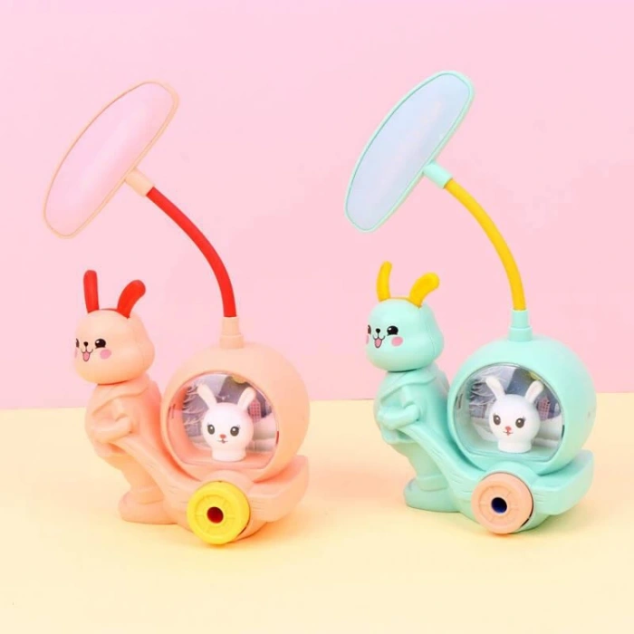 YLZ MASA LAMBASI 477 NEW STYLE KALEMTRAŞLI LED USB KABLOLU YEŞİL PEMBE SARI