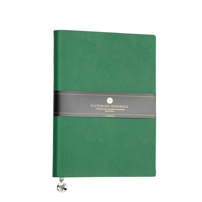 VICTORIAS JOURNALS 1140 SMYTH FLEXY ESNEK KAPAK 14.8x21cm A5 80gr. 96YP. ÇİZGİLİ DEFTER YEŞİL
