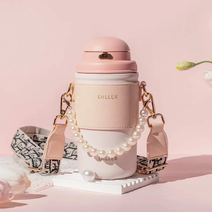 VAGONLİFE DILLER MATARA PİPETLİ D-8990 580ML