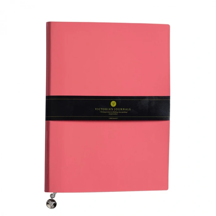 VICTORIAS JOURNALS 1082 SMYTH RUGAN ESNEK KAPAK 19x25cm 80gr. 96YP. ÇİZGİLİ DEFTER MERCAN