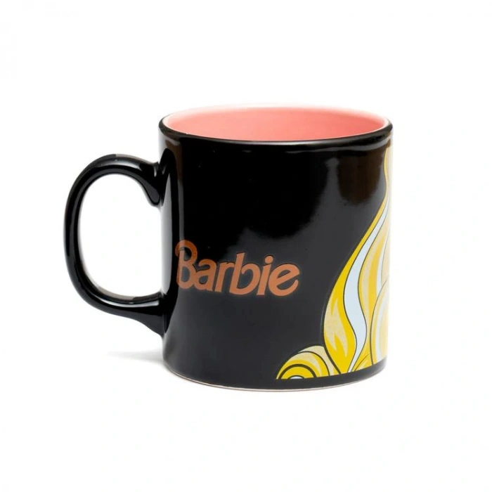 MACMUG 381181 HI BARBIE MUG BARBIE İÇ PEMBE DIŞ SİYAH SERAMİK KUPA