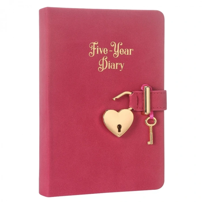 VICTORIAS JOURNALS 5520 HUSH HUSH KİLİTLİ TARİHSİZ 5 YILLIK AJANDA 11.3x16.3 ÇİZGİLİ DEFTER FUŞYA