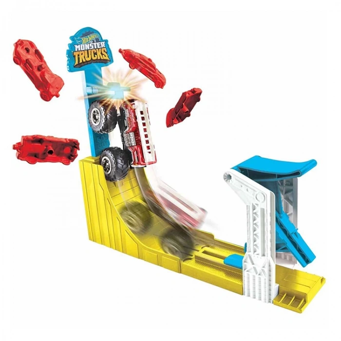 MATTEL GYC81 HOT WHEELS MONSTER TRUCKS GÖKYÜZÜ SIÇRAYIŞI OYUN SETİ