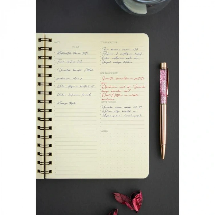 VICTORIAS JOURNALS 1618 VEGAN DERİ ESNEK KAPAK A5 100gr. 128YP. PLANLAYICI ÇİZGİLİ DEFTER BAKIR