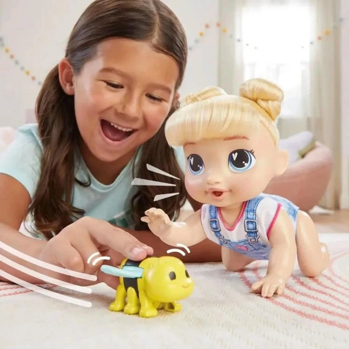 HASBRO F9709 BABY ALIVE EMEKLEYEN SARIŞIN BEBEĞİM