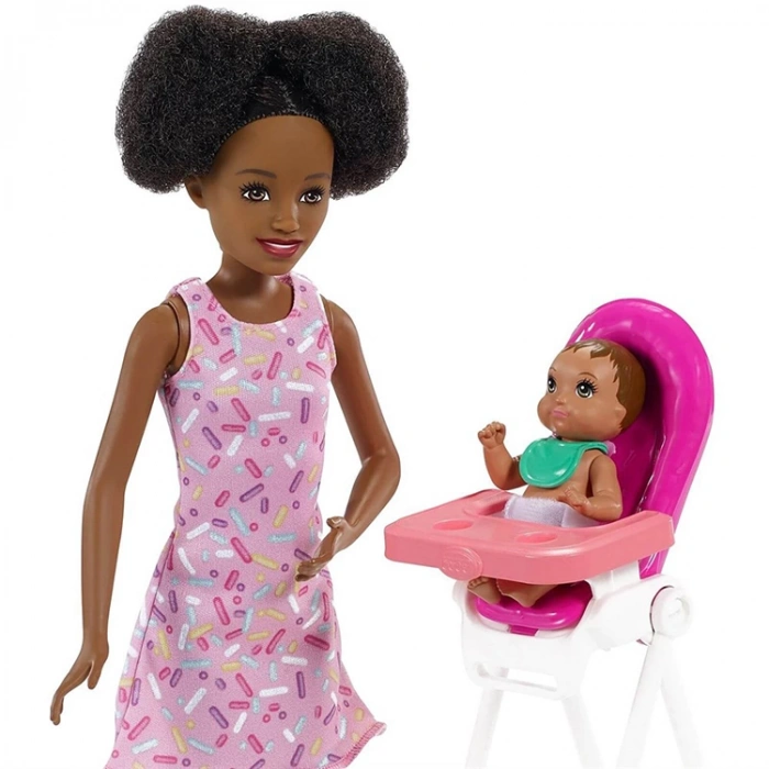 MATTEL FHY97/ GRP41  BARBIE BEBEK BAKICISI BEBEĞİ VE AKSESUARLARI OYUN SETLERİ