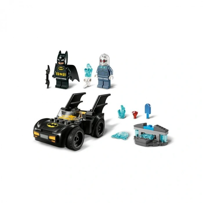 LEGO TECHNIC 76301 BATMAN & BATMOBILE VS. MR. FREEZE 63 PARÇA 4+