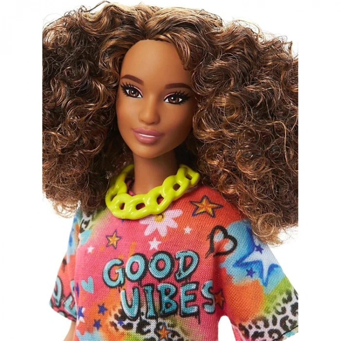 MATTEL HJT00 BARBIE FASHIONISTAS FBR37 BÜYÜLEYİCİ PARTİ BEBEKLERİ