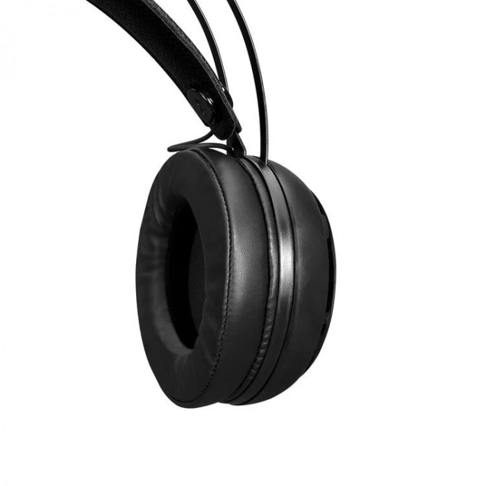 GAMEBOOSTER H12 REBEL 7  RENK RGB  7.1 SİYAH OYUNCU KULAKLIĞI