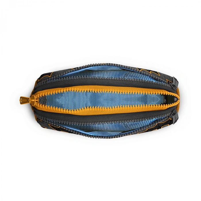 CORAL HIGH 22021 ÜÇ BÖLMELİ KOYU GRİ HARDAL YARASA DESENLİ KALEM ÇANTASI GRİ-SİYAH