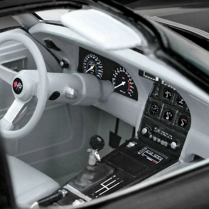 REVELL  67646 1:24 CORVETTE INDY PACE CAR MAKET SETİ