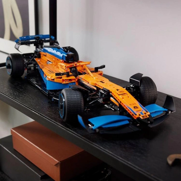 LEGO CREATOR 42141 MCLAREN FORMULA 1 TEAM 1432 PARÇA 18+