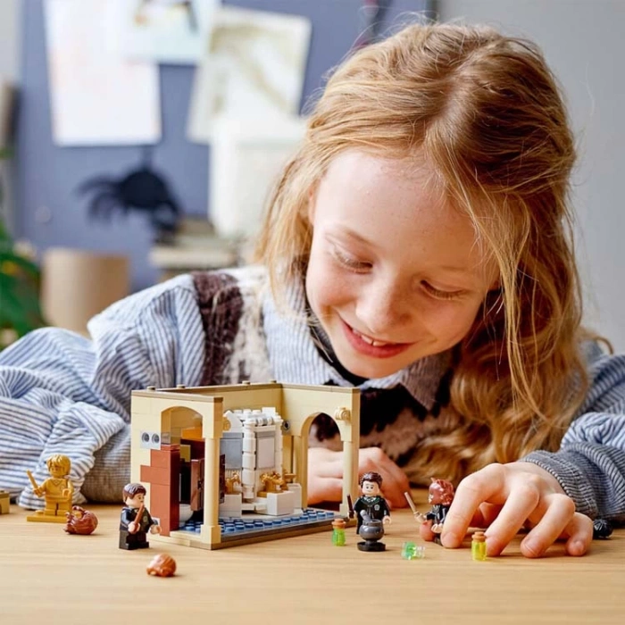 LEGO HARRY POTTER 76386 HOGWARTS POTION MISTAKE 217 PARÇA 7+