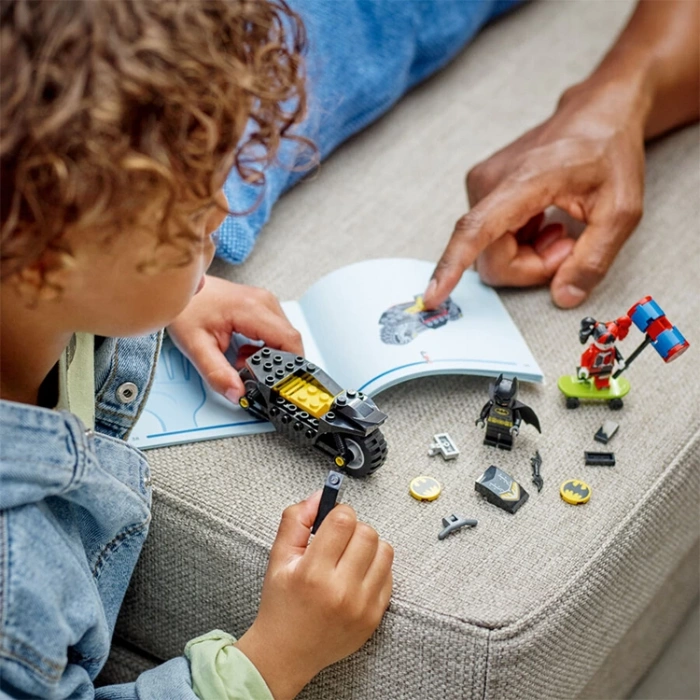 LEGO 76220 BATMAN HARLEY QUINN E KARŞI