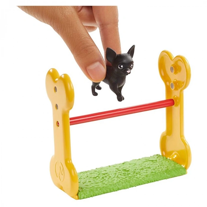 MATTEL GJM32/ GJM34  BARBIE KEN VE MESLEKLERİ OYUN SETLERİ