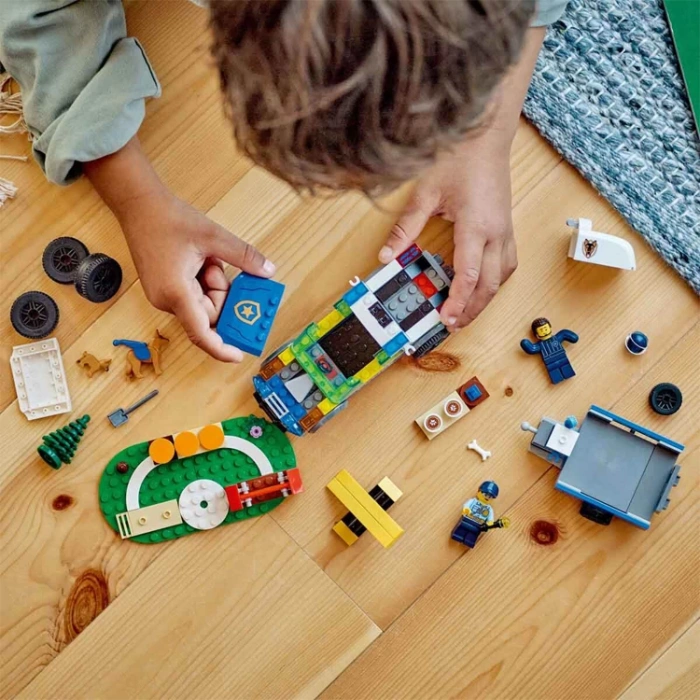 LEGO CITY 60369 MOBİL POLİS KÖPEĞİ EĞİTİMİ