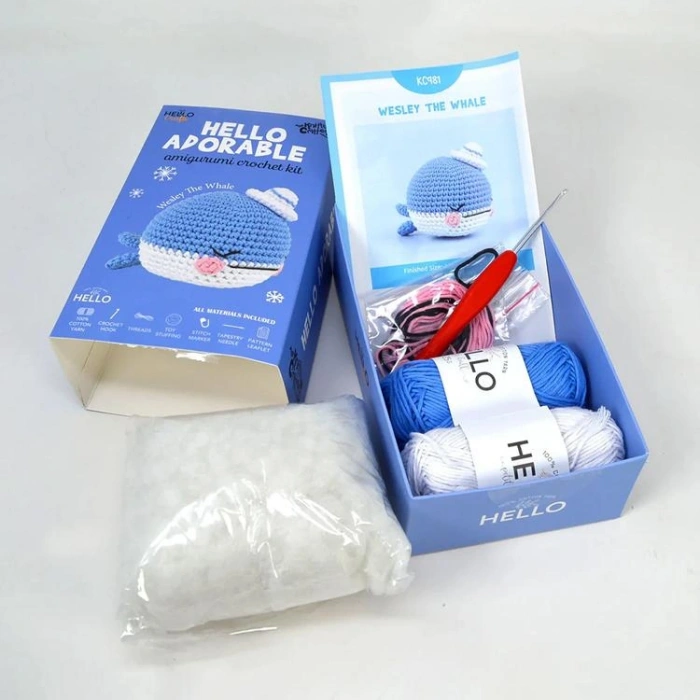 HELLO CRAFTS  ADORABLE KC981  CROCHET AMIGURUMI ÖRGÜ KİTİ - YUNUS BALIĞI WESLEY THE WHALE (1 SET)