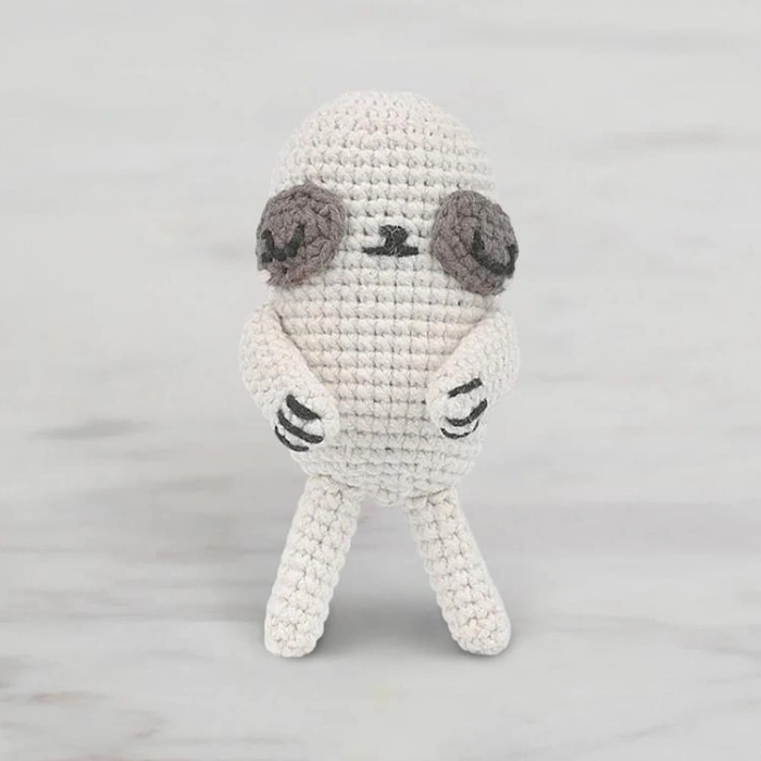HELLO CRAFTS EASY HC125 CROCHET MİNİ AMIGURUMI ÖRGÜ KİTİ - SEVİMLİ TEMBEL HAYVAN KUDDLY (1 SET)