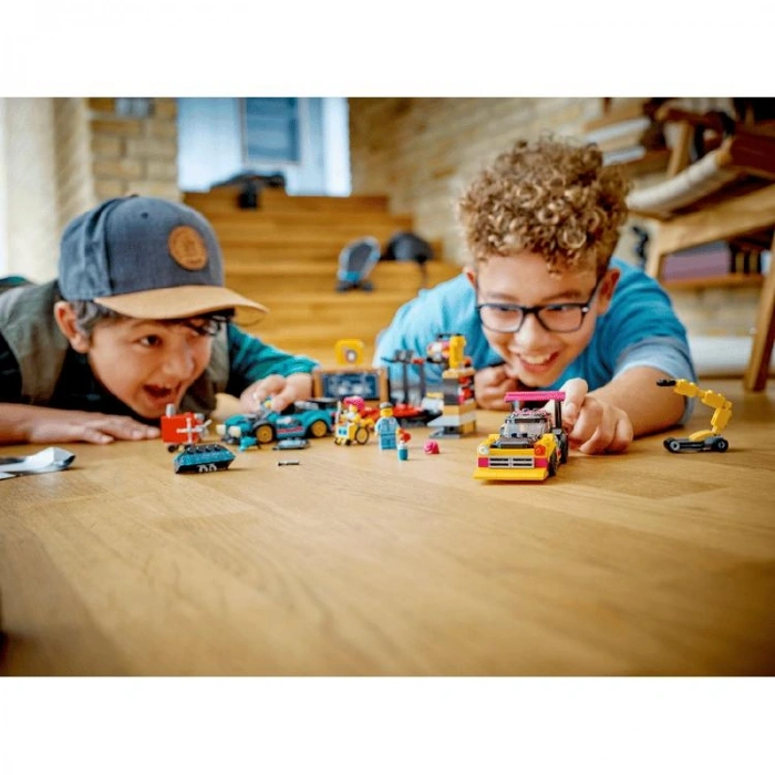 LEGO 60389 CİTY ARAÇ MODİFİYE ATÖLYESİ 507 PARÇA 6+