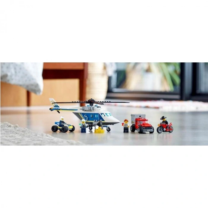 LEGO 60243 CITY POLİS HELİKOPTERİ TAKİBİ 212 PARÇA 5+
