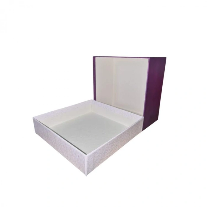 GIPTA LUCKY COLOR KARE HEDİYE KUTUSU BX3312 B NO:4 160x160x90mm - TEKLİ